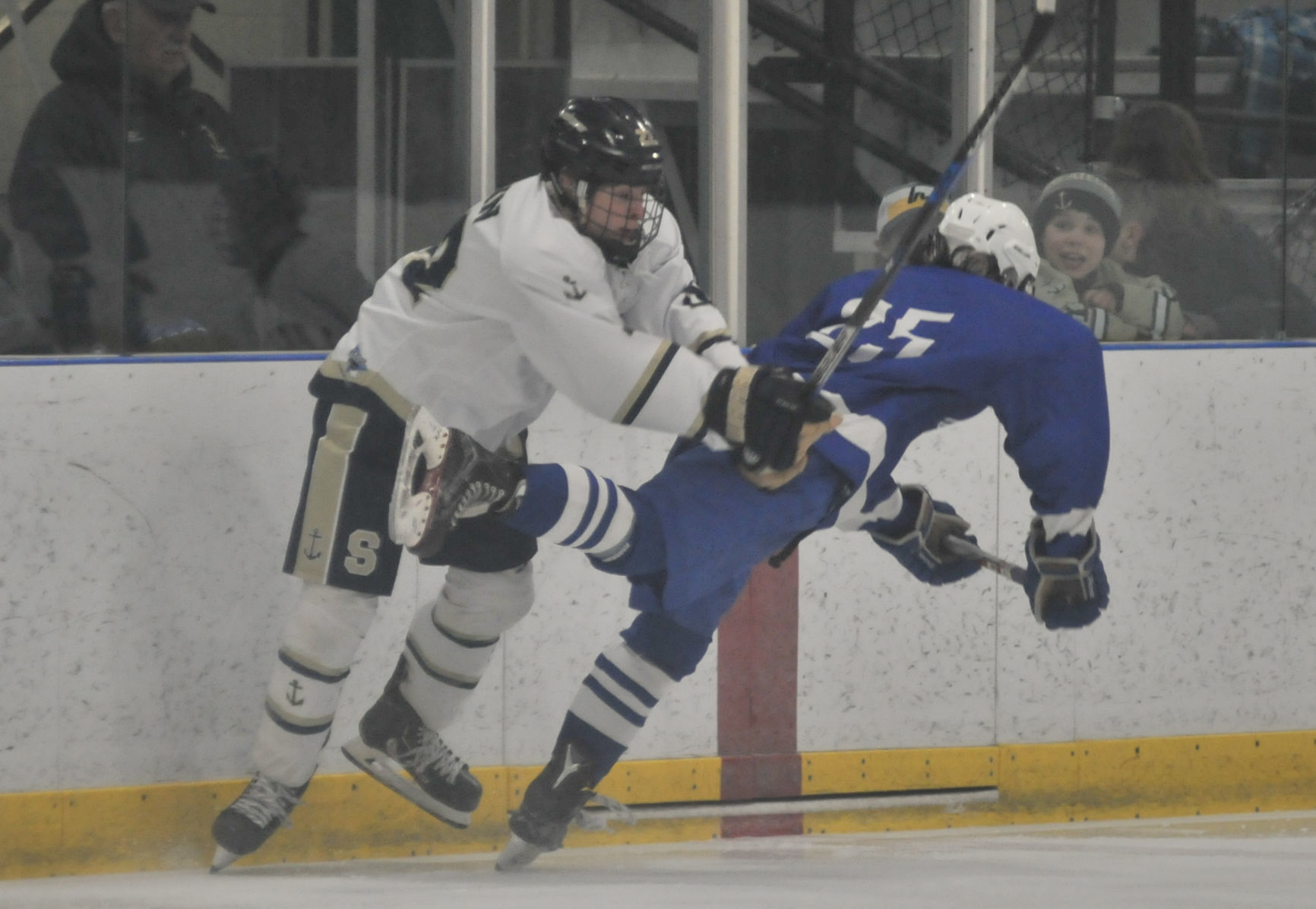 Skaneateles hockey vs. Whitesboro - Lynn